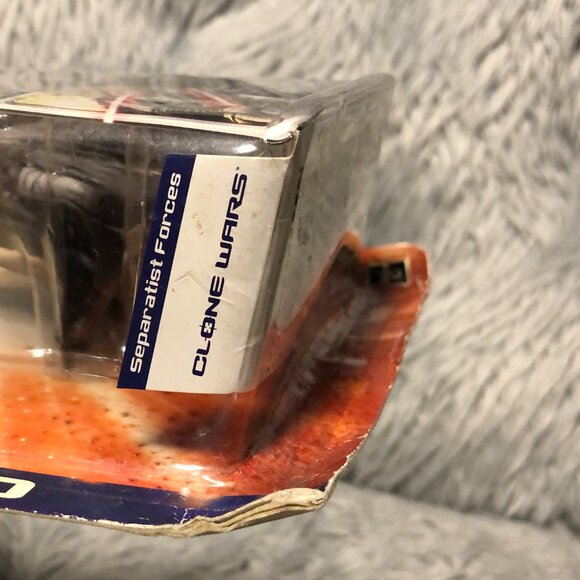 Hasbro Star Wars Clone Wars Asajj Ventress 3.75in Figure Twin Lightsabers 2003 - Picture 3 of 7